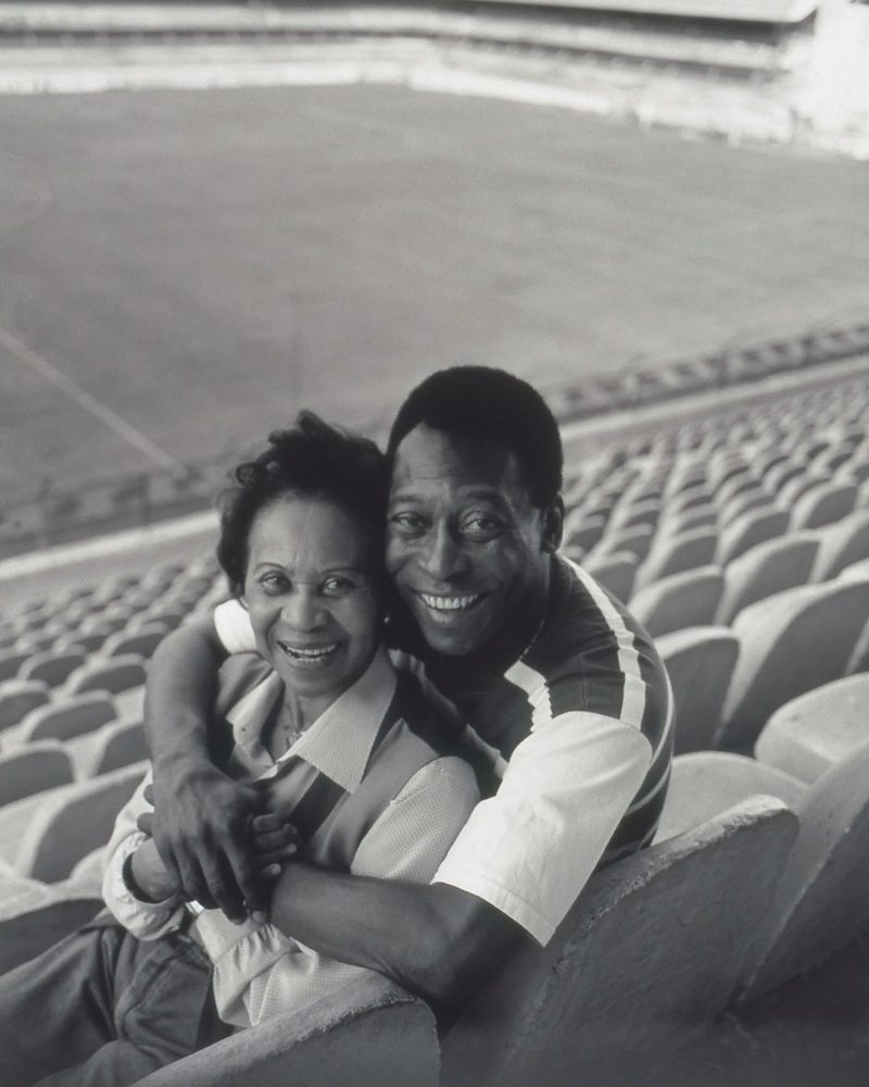 Pelé and Dona Celeste at Vila Belmiro