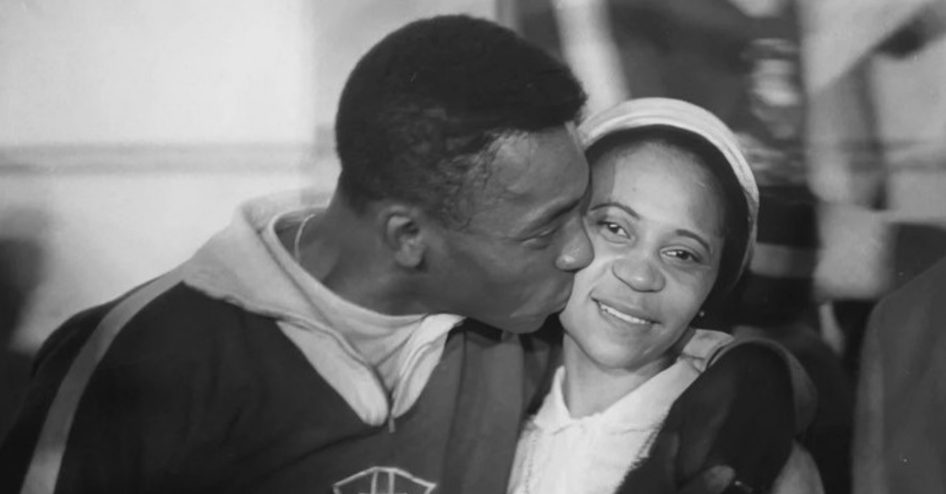 Pelé — portrait